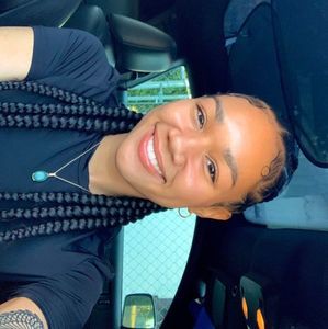 Meet your Posher, Tai